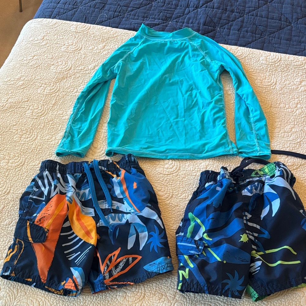 Boys 4T Swim Trunks and Rashguard bundle